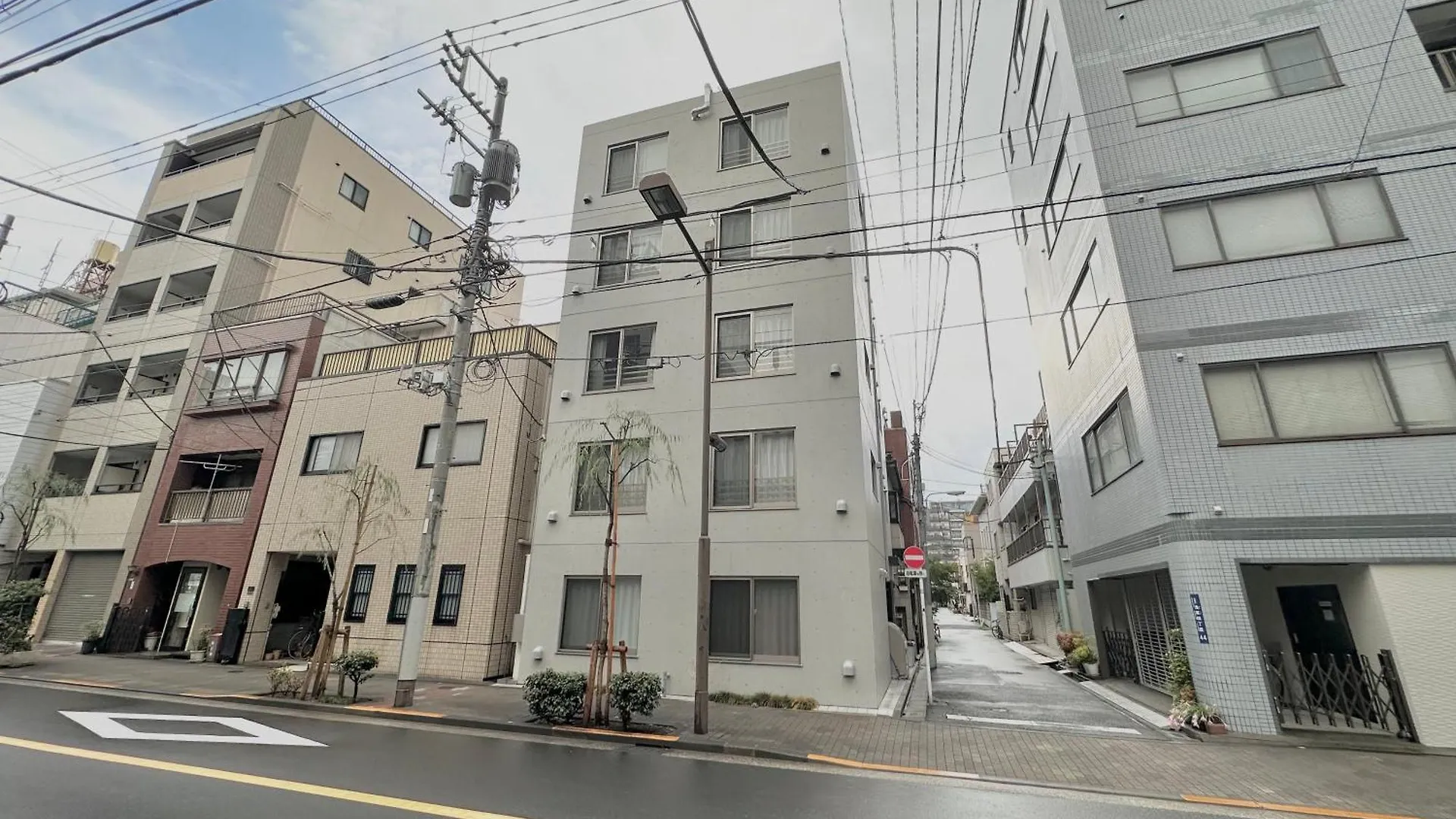 Hotel マーベラス浅草#Private Maisonette Room#Near Asakusa Sta#6Ppl Tokyo Apartment