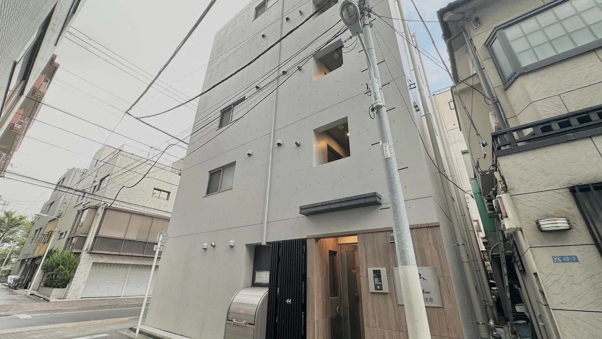 Hotel マーベラス浅草#Private Maisonette Room#Near Asakusa Sta#6Ppl Tokyo